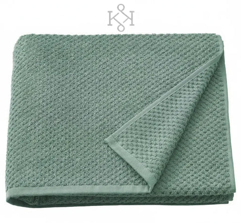 GULVIAL Premium Cotton Bath Towel – 70x140 cm